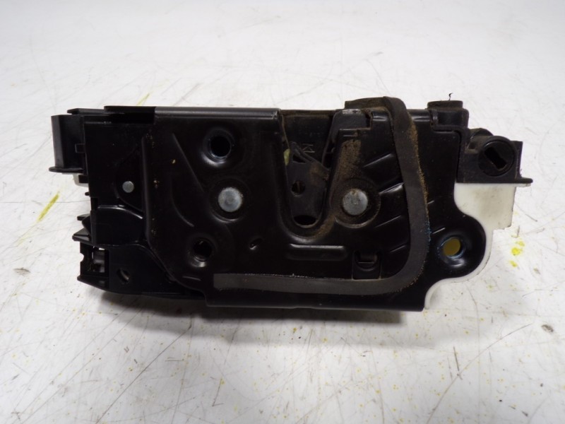 Recambio de cerradura puerta trasera derecha para seat ibiza (6p1) 1.2 tsi referencia OEM IAM 6J0839016F 6J0839016F 