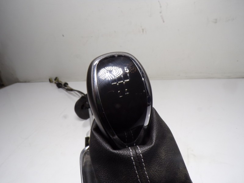Recambio de palanca cambio para opel astra k lim. 5türig 1.0 12v referencia OEM IAM 55497889 55506448 