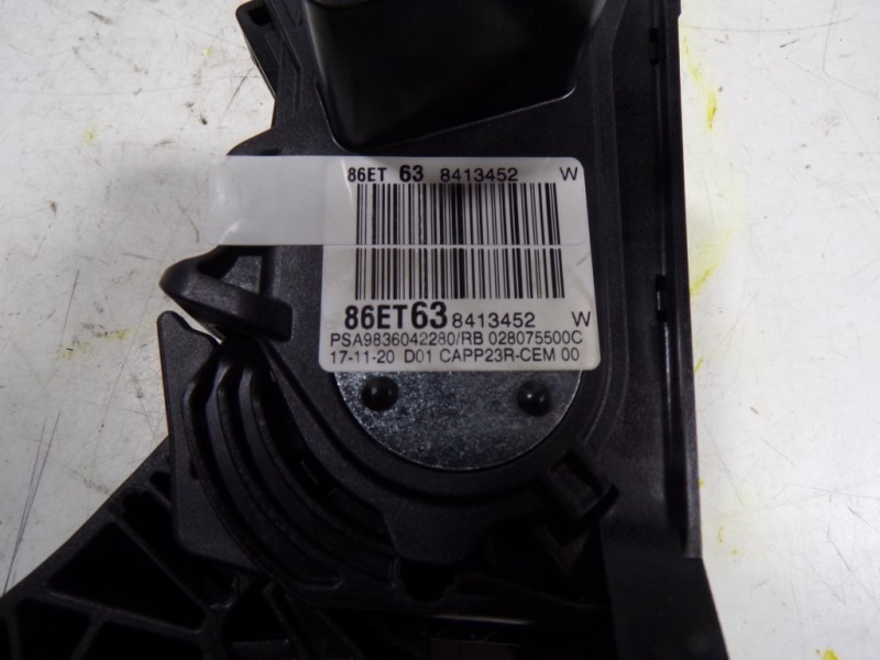 Recambio de potenciometro pedal para toyota proace city 1.2 12v referencia OEM IAM  9836042280 