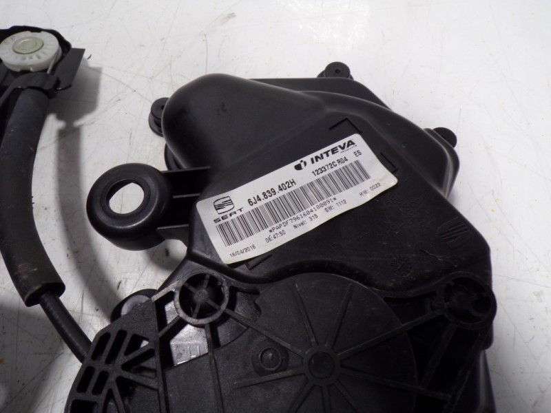 Recambio de elevalunas trasero derecho para seat ibiza (6p1) 1.2 tsi referencia OEM IAM 6J4839462A 6J4839402H 123372CR04