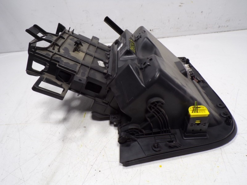 Recambio de guantera para seat ibiza (6p1) 1.2 tsi referencia OEM IAM 6P1857095G82V 6P1857103 