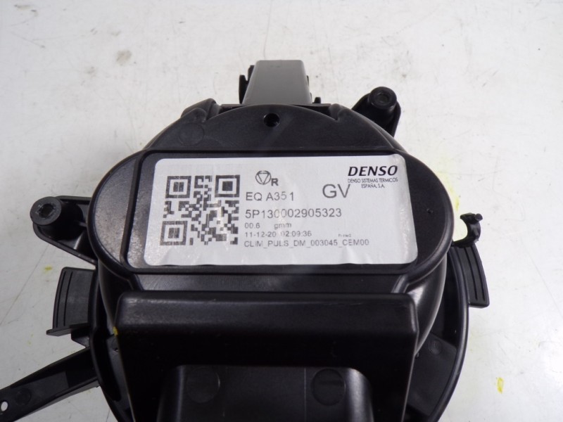 Recambio de motor calefaccion para toyota proace city 1.2 12v referencia OEM IAM   