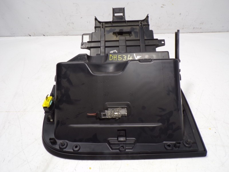 Recambio de guantera para seat ibiza (6p1) 1.2 tsi referencia OEM IAM 6P1857095G82V 6P1857103 