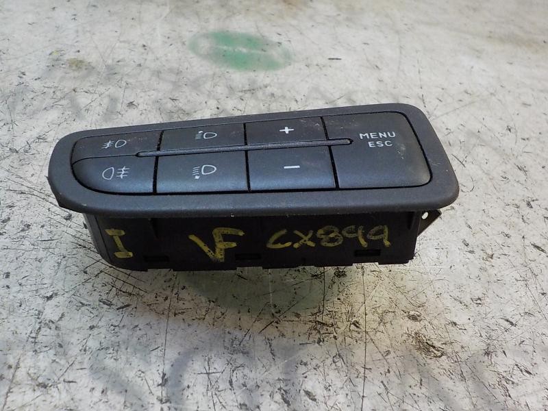 Recambio de modulo electronico para fiat grande punto (199) 1.4 cat referencia OEM IAM 735410445  