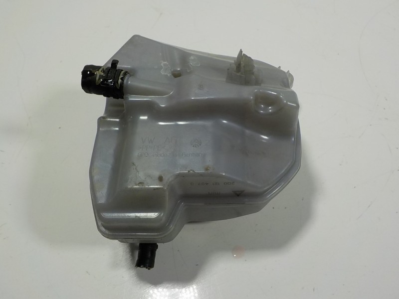 Recambio de deposito expansion para seat arona 1.6 tdi referencia OEM IAM 2Q0121407D 2Q0121407D 