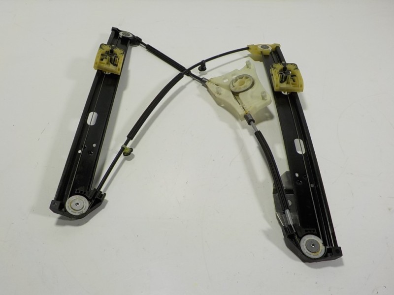 Recambio de elevalunas delantero derecho para seat arona 1.6 tdi referencia OEM IAM 6F9837462A 6F9837462A 