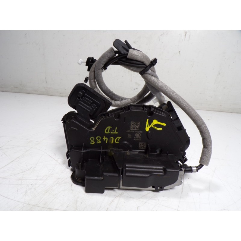 Recambio de cerradura puerta trasera derecha para cupra leon sportstourer (kl8) vz 2.0 tsi 4drive referencia OEM IAM  5TA839016Q