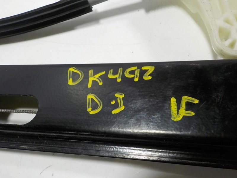 Recambio de elevalunas delantero izquierdo para seat arona 1.6 tdi referencia OEM IAM 6F9837461C 6F9837461A 