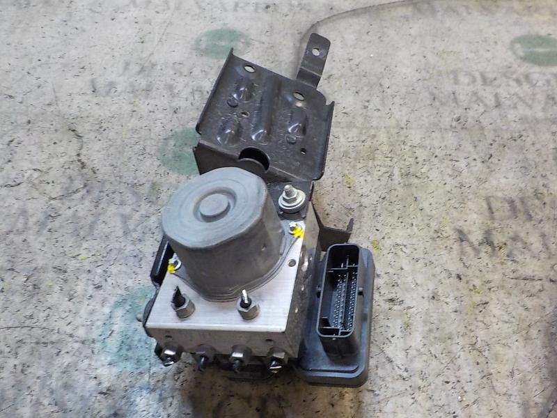 Recambio de abs para skoda fabia (5j2 ) urban referencia OEM IAM 6R0614517AKBEF 6R0614517AK 