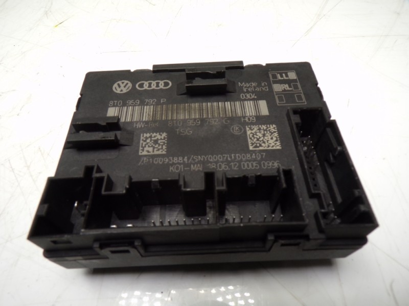 Recambio de modulo electronico para audi a4 ber. (b8) 2.0 16v tdi referencia OEM IAM 8T0959792P 8T0959792G 