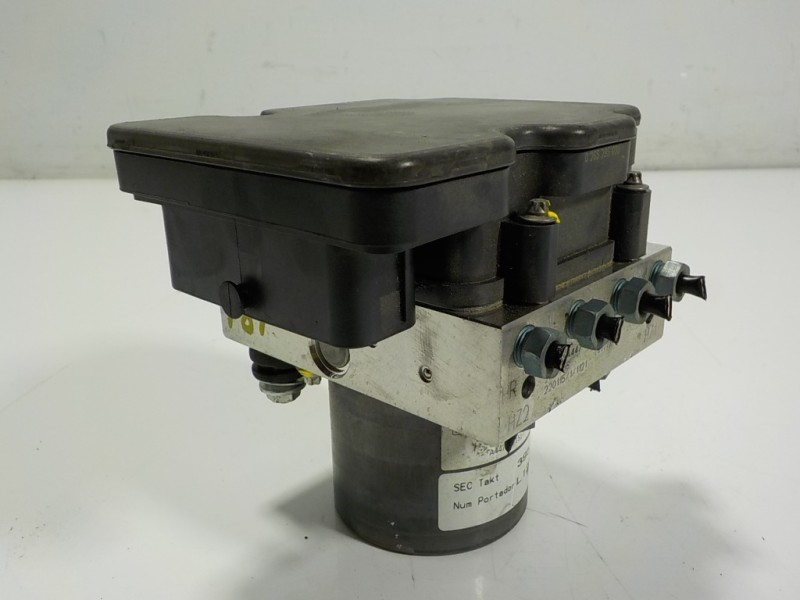 Recambio de abs para mercedes-benz clase v (w447) v220d exclusive largo (447.813) referencia OEM IAM A4479001617 A4479001517 