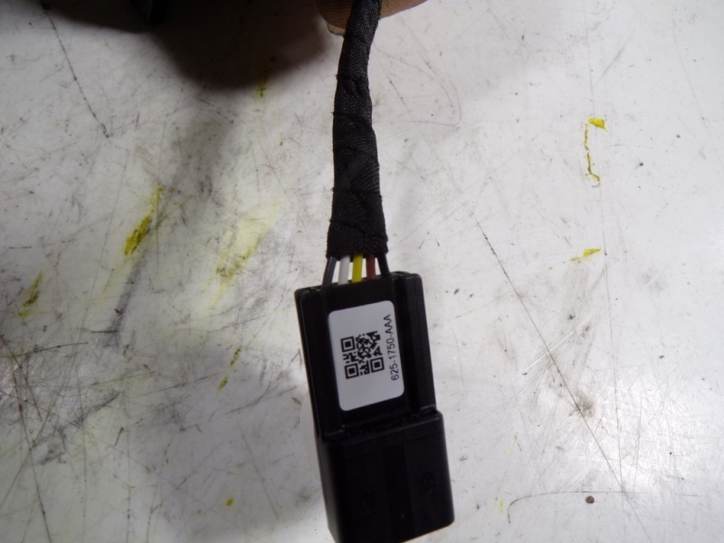 Recambio de espejo interior para toyota rav4 hybrid fwd referencia OEM IAM 878400W140  