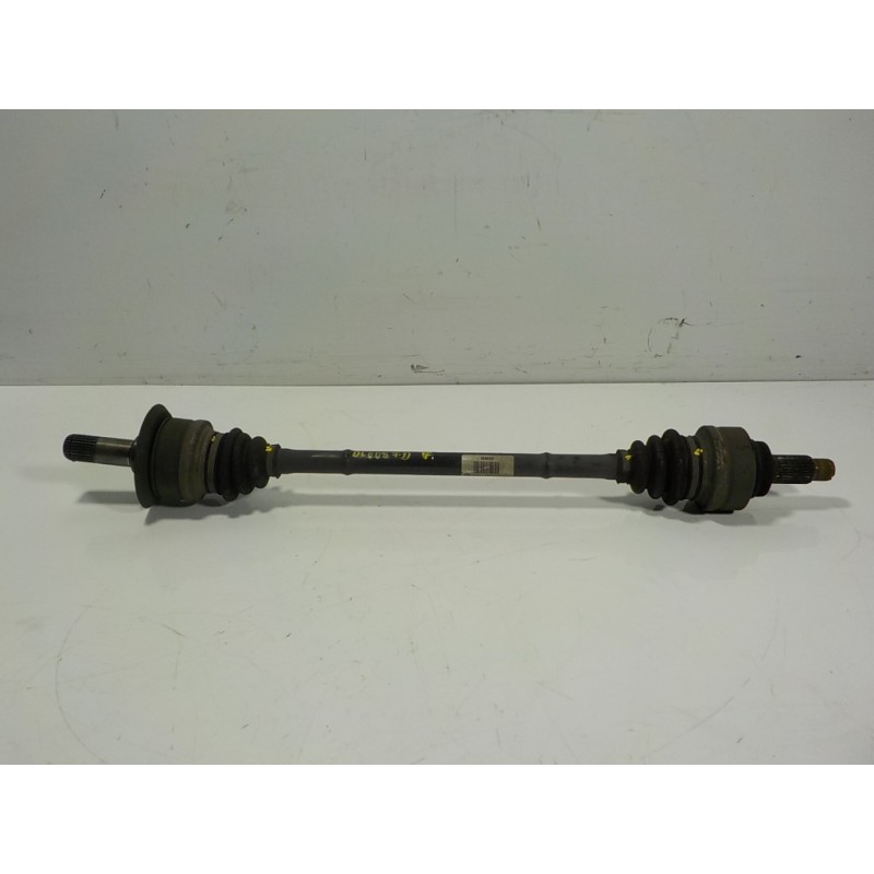 Recambio de transmision trasera derecha para bmw serie 2 coupe (f22) 2.0 turbodiesel referencia OEM IAM 33208680348 7597682 