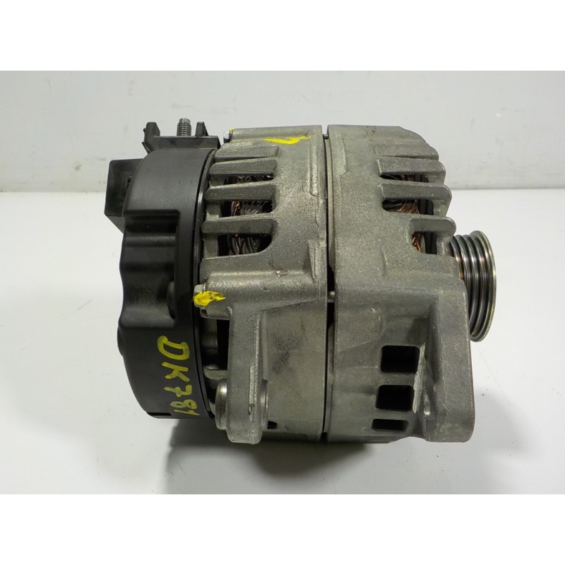 Recambio de alternador para mercedes-benz clase v (w447) v220d exclusive largo (447.813) referencia OEM IAM A0009068302 A0009068