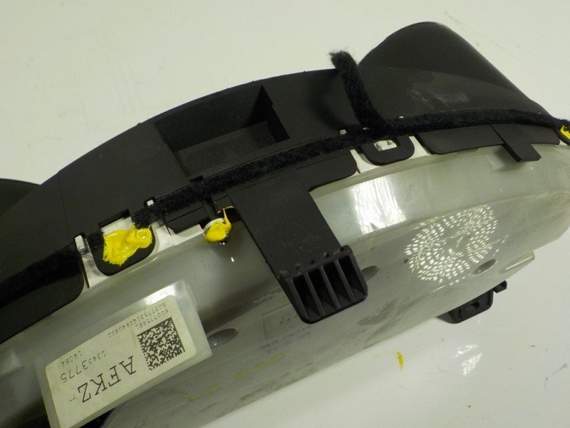 Recambio de cuadro instrumentos para opel astra j lim. 1.6 16v cat referencia OEM IAM 13433775 13433775 