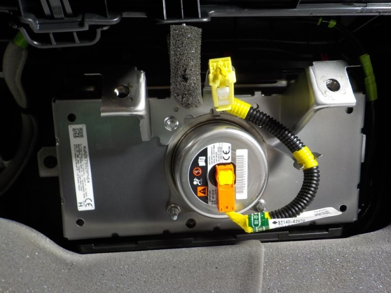 Recambio de salpicadero para toyota rav4 hybrid fwd referencia OEM IAM 554014201020 TG17B02001 TG17B02001