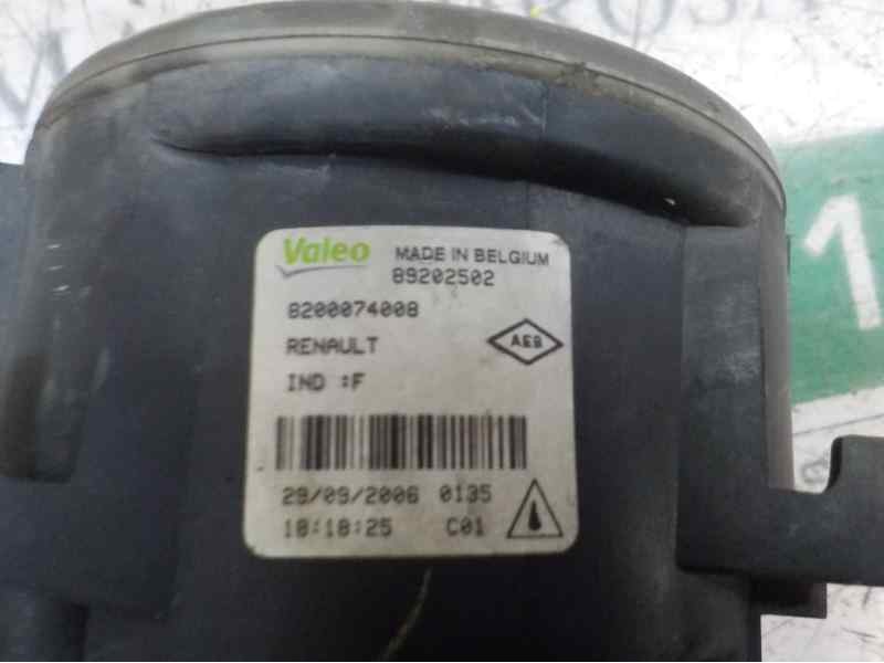 Recambio de faro antiniebla derecho para renault scenic ii 1.5 dci diesel referencia OEM IAM   