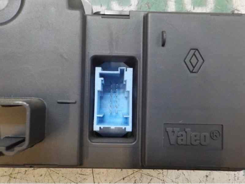 Recambio de mando climatizador para renault scenic ii 1.5 dci diesel referencia OEM IAM   