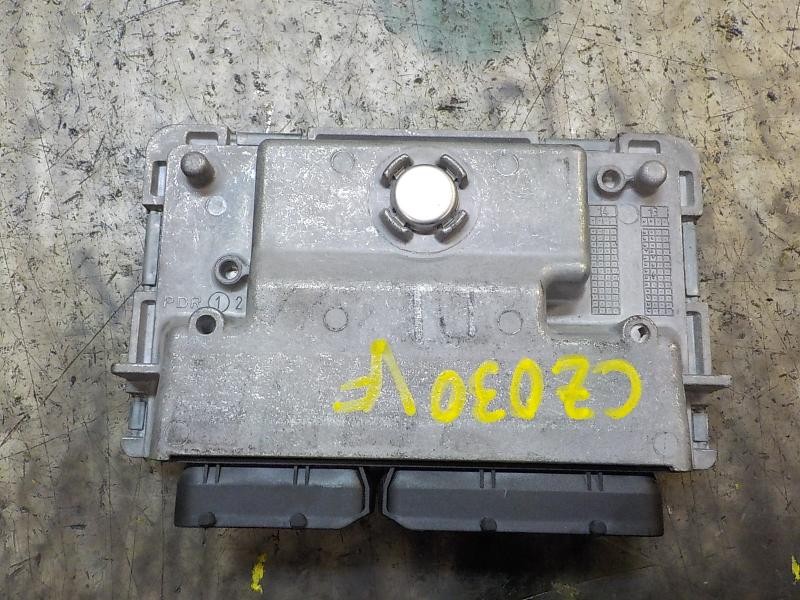 Recambio de centralita motor uce para skoda fabia (5j2 ) urban referencia OEM IAM 03E906019AE 03E906019AE 