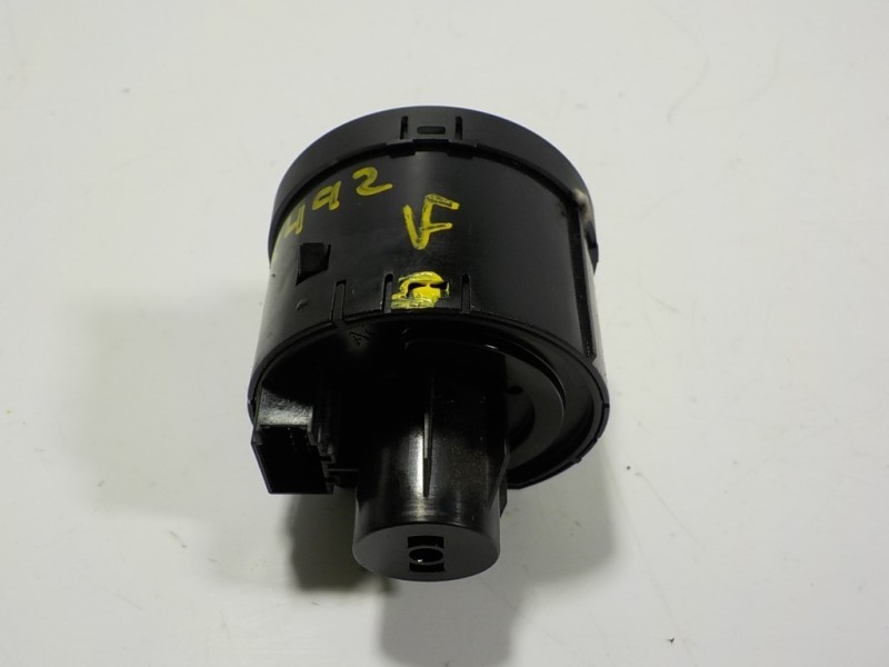 Recambio de mando luces para seat arona 1.6 tdi referencia OEM IAM 5G0941431AGWZU 5G0941431S 10095081