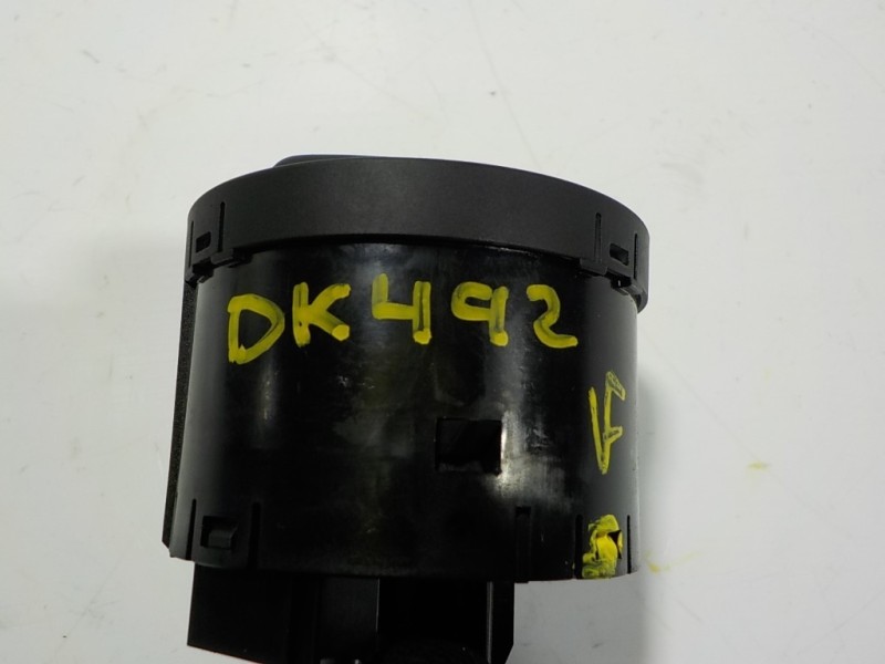 Recambio de mando luces para seat arona 1.6 tdi referencia OEM IAM 5G0941431AGWZU 5G0941431S 10095081