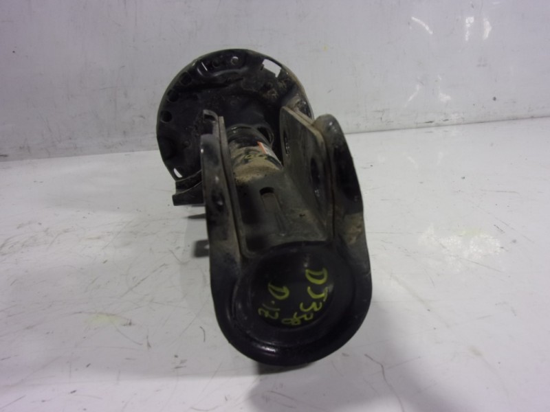 Recambio de amortiguador delantero izquierdo para hyundai santa fe essence 2wd referencia OEM IAM 54650S1500 54650S1500 