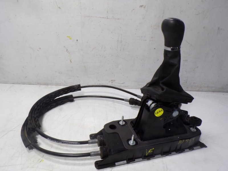 Recambio de palanca cambio para skoda octavia combi (nx5) 2.0 tdi referencia OEM IAM 5Q0711049CB 5Q0711049CB 