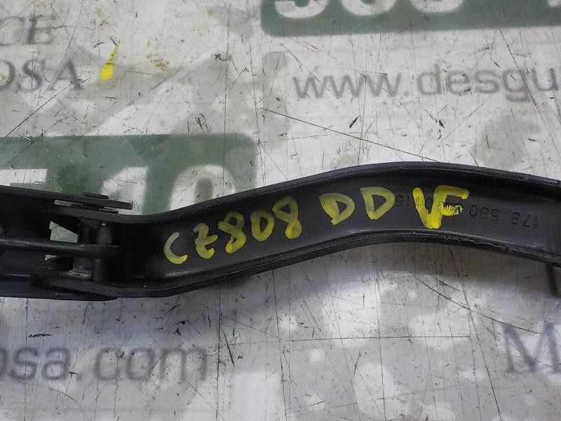 Recambio de brazo limpia delantero derecho para opel corsa e selective referencia OEM IAM   