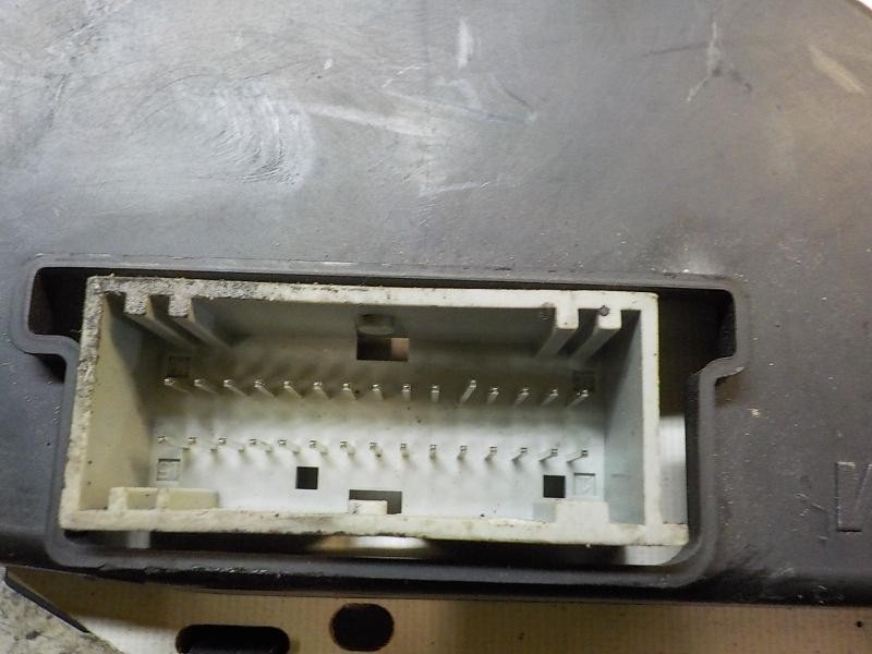 Recambio de cuadro instrumentos para renault megane ii classic berlina 1.9 dci diesel referencia OEM IAM   