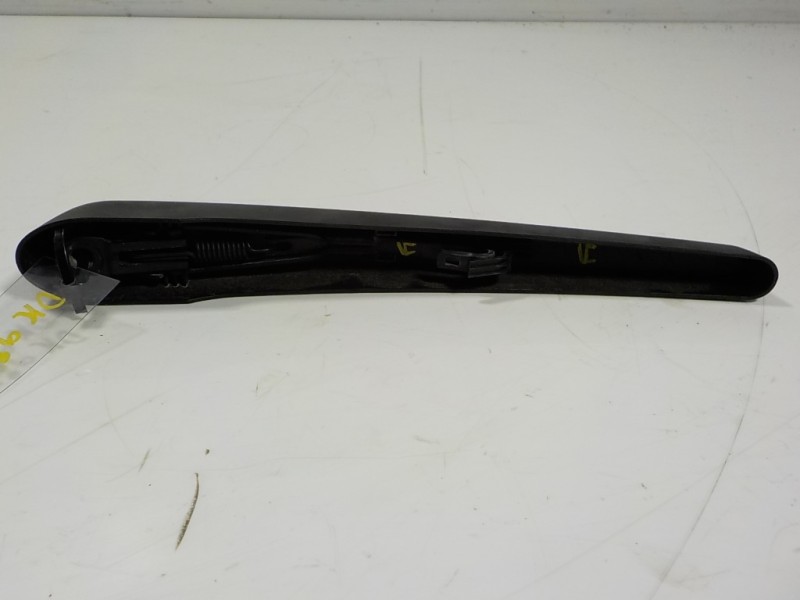 Recambio de brazo limpia trasero para opel mokka 1.7 16v cdti referencia OEM IAM 95466019  