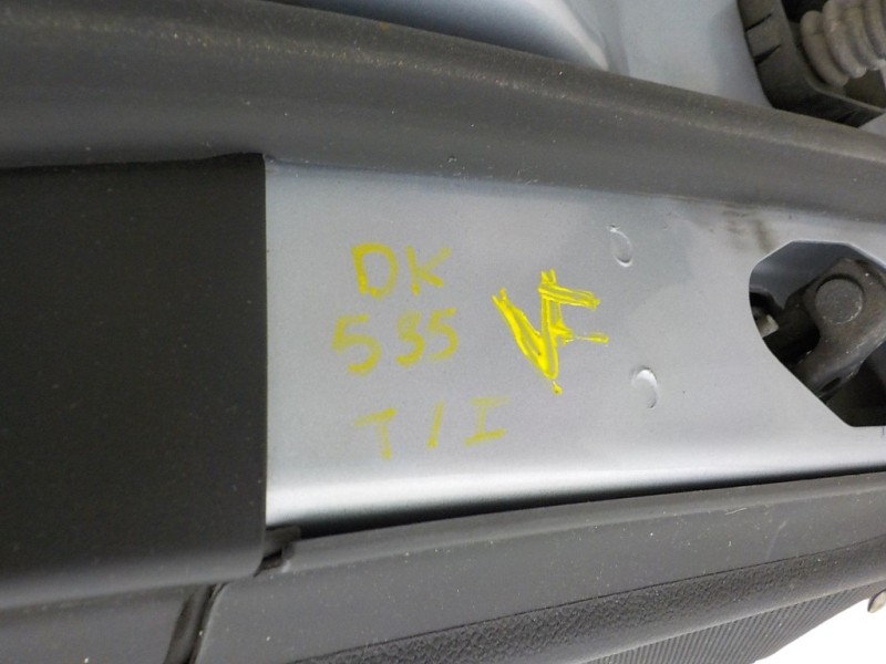 Recambio de puerta trasera izquierda para opel astra j lim. 1.6 16v cat referencia OEM IAM 13285610  