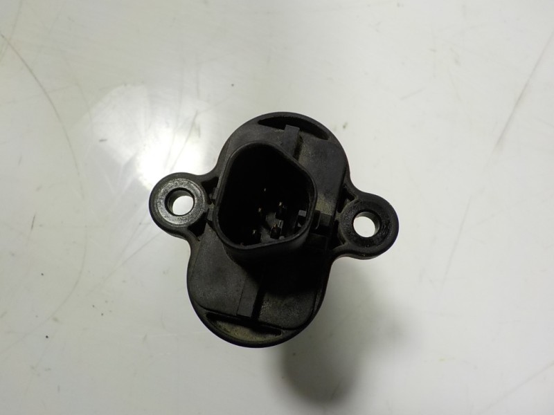 Recambio de caudalimetro para opel mokka 1.7 16v cdti referencia OEM IAM 95930057 95930057 