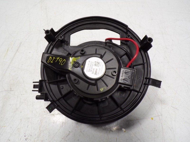 Recambio de motor calefaccion para seat leon (5f1) reference referencia OEM IAM 5Q1819021E 5Q1819021E 0130115576