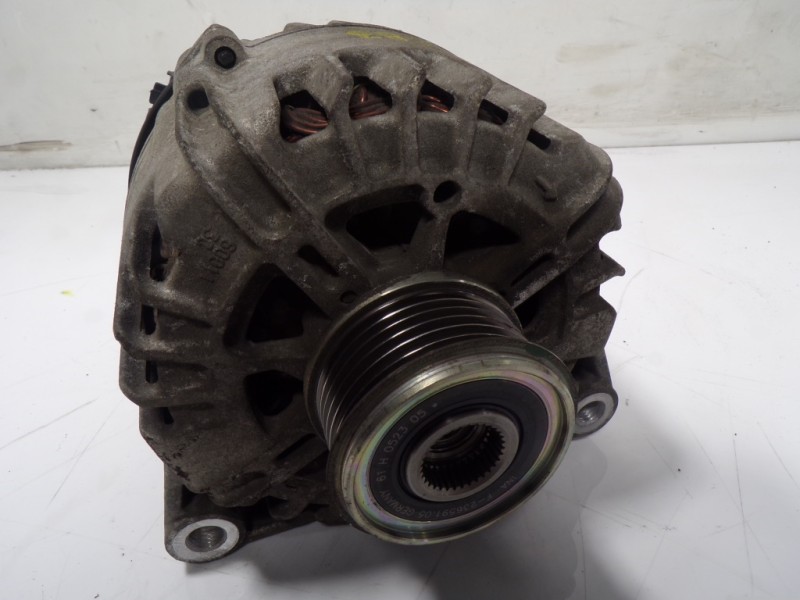 Recambio de alternador para peugeot partner kasten 1.6 16v hdi cat referencia OEM IAM  9678048880 TG15C189