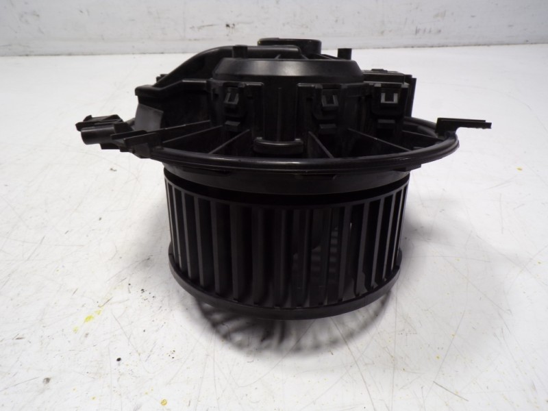 Recambio de motor calefaccion para seat leon (5f1) reference referencia OEM IAM 5Q1819021E 5Q1819021E 0130115576