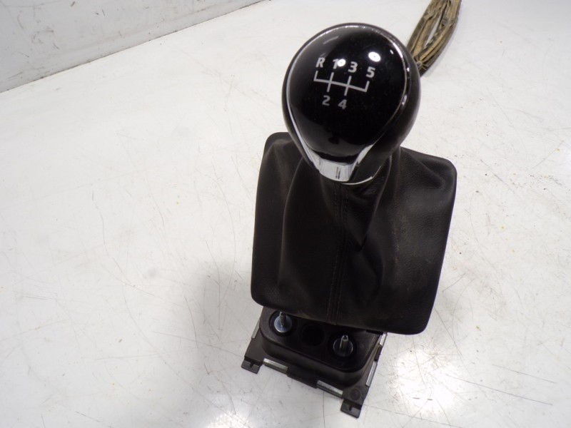 Recambio de palanca cambio para seat leon (5f1) reference referencia OEM IAM 5Q0711049AP 5Q0711061 