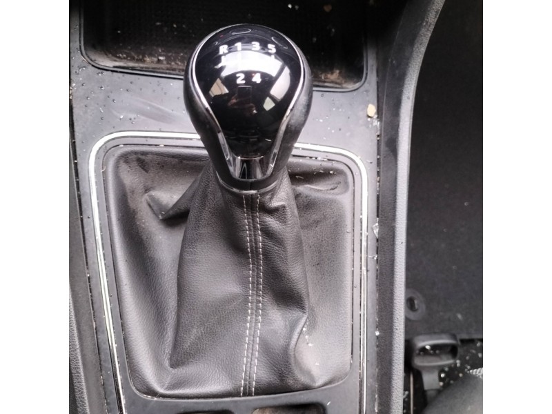 Recambio de palanca cambio para seat leon (5f1) reference referencia OEM IAM 5Q0711049AP 5Q0711061 