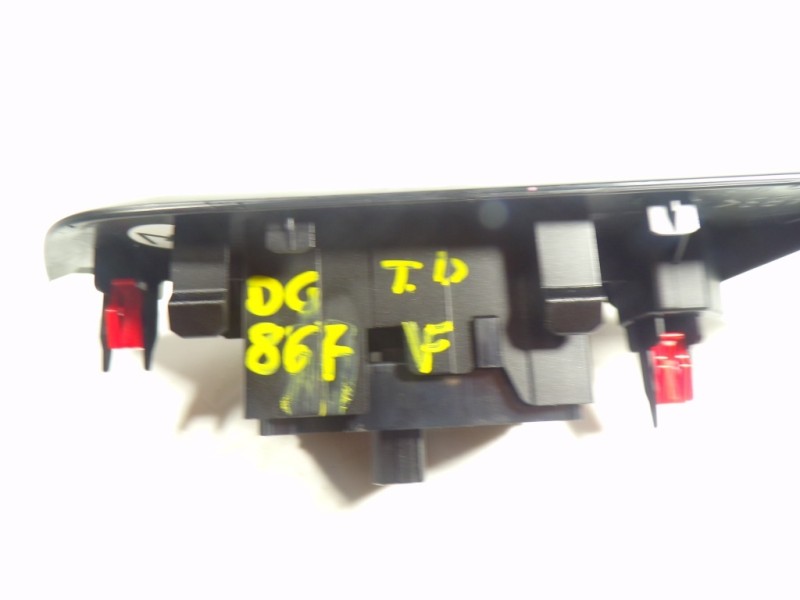 Recambio de mando elevalunas trasero derecho para lexus ux (za10) 250h referencia OEM IAM 8481033140  