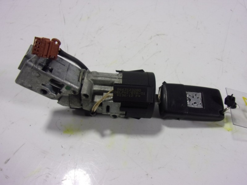 Recambio de antirrobo para peugeot partner kasten 1.6 16v hdi cat referencia OEM IAM 4162PT 9663123280 