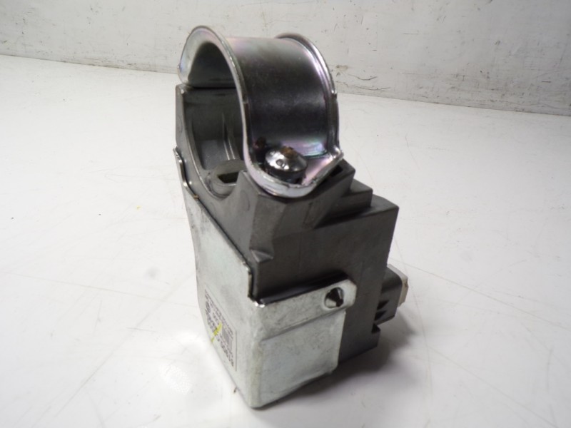 Recambio de antirrobo para hyundai santa fe essence 2wd referencia OEM IAM 81900C0000 81900C0000 