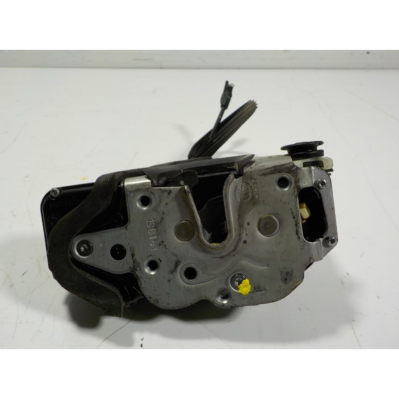 Recambio de cerradura puerta trasera izquierda para opel mokka 1.7 16v cdti referencia OEM IAM 13579545 13579545 