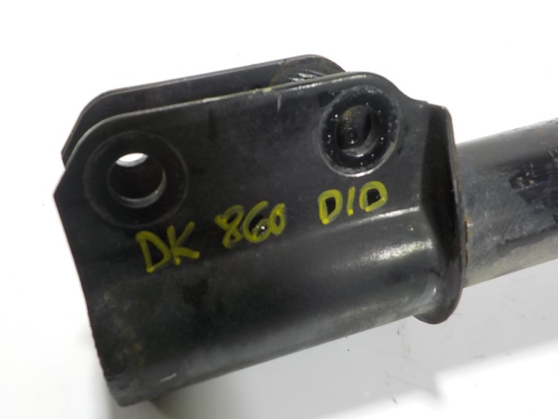 Recambio de amortiguador delantero derecho para dacia sandero 0.9 tce cat referencia OEM IAM 543021807R 543021807R 