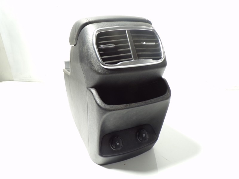 Recambio de apoyabrazos central para hyundai santa fe essence 2wd referencia OEM IAM 84660S1200NNB 96126S1200 