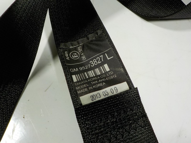 Recambio de cinturon seguridad trasero izquierdo para opel mokka 1.7 16v cdti referencia OEM IAM 95273827 95273827 