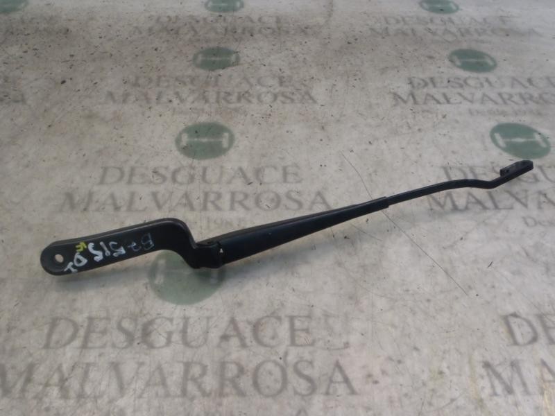 Recambio de brazo limpia delantero izquierdo para volkswagen polo berlina (6n2) trendline referencia OEM IAM   