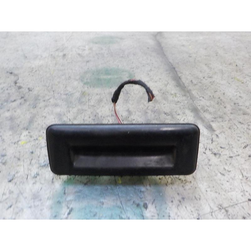 Recambio de maneta porton para skoda fabia (5j2 ) urban referencia OEM IAM 5E0827566  