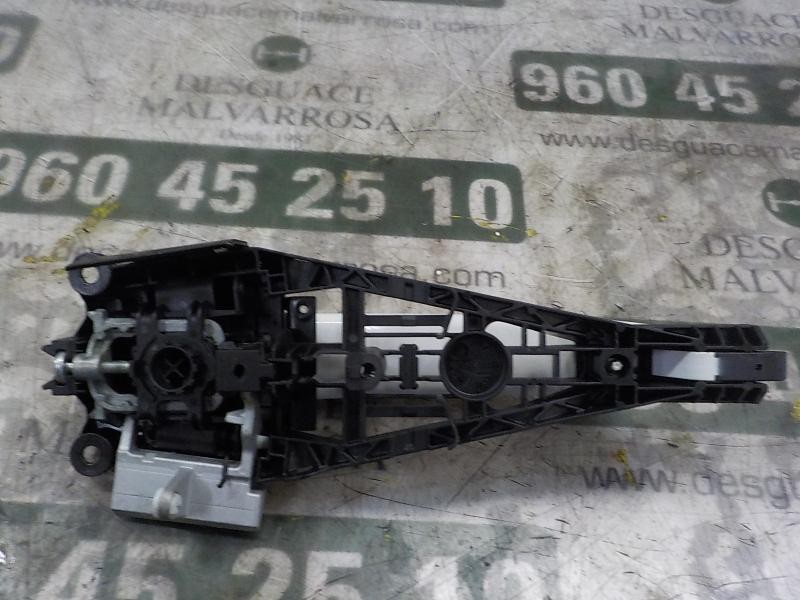 Recambio de maneta exterior delantera derecha para opel corsa e selective referencia OEM IAM   