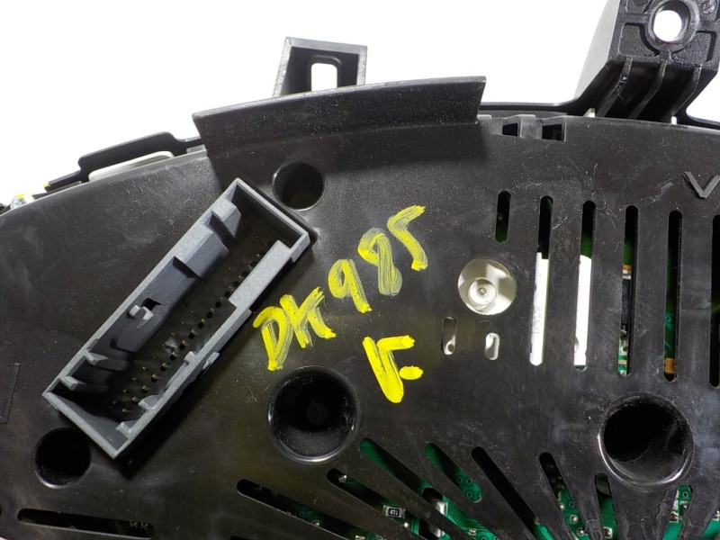 Recambio de cuadro instrumentos para opel mokka 1.7 16v cdti referencia OEM IAM 95937531 95937531 