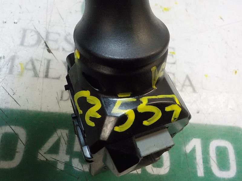 Recambio de mando limpia para hyundai i20 city s referencia OEM IAM 934202V560 202008910 202008910