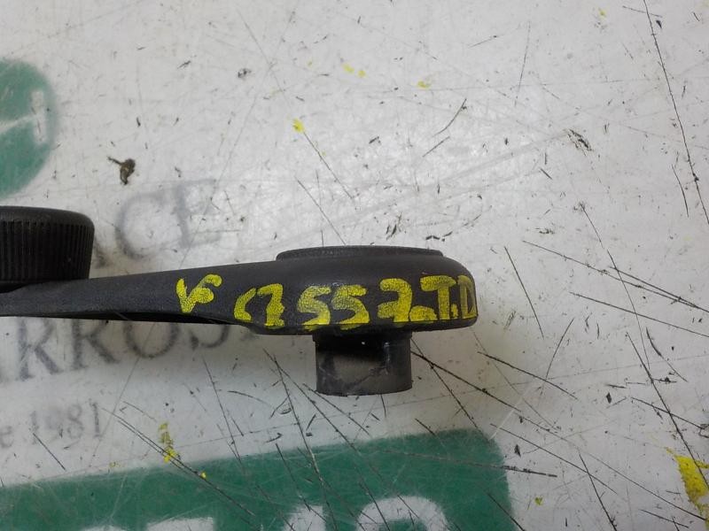 Recambio de maneta elevalunas trasera derecha para hyundai i20 city s referencia OEM IAM 8263022001RY 8263022001 